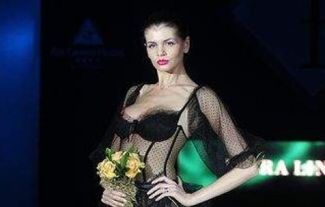 Monica Columbeanu, prima pe lista la master