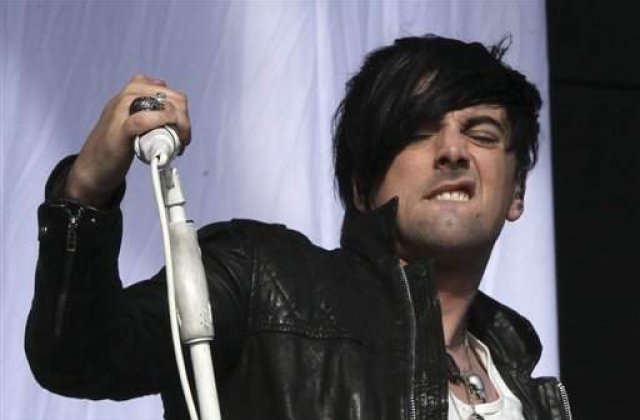 Solistul Lostprophets, acuzat de tentativa de viol a unei fetite de 1 an
