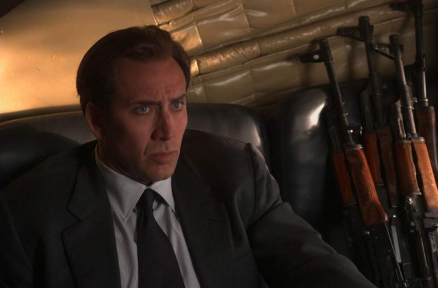 Nicolas Cage, lovit de criza