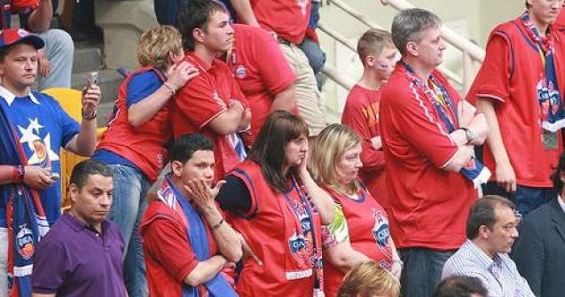 Cum se feresc suporterii rusi de virusul gripei porcine