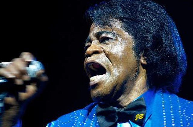 L-a omorat doctorul lui Michael Jackson si pe James Brown?
