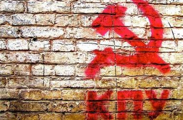 Dreapta moldoveana: Comunistii incearca sa transfere ilegal capital si bunuri in strainatate