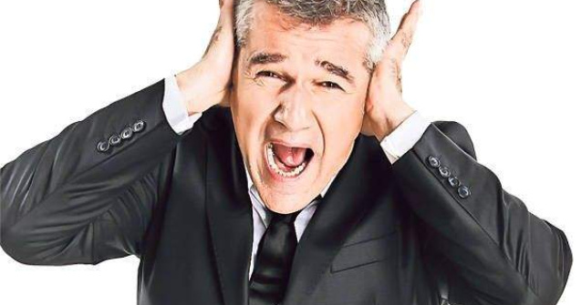 Dan Bittman si-a pierdut vocea. Se gandeste sa dea in judecata pentru MALPRAXIS!