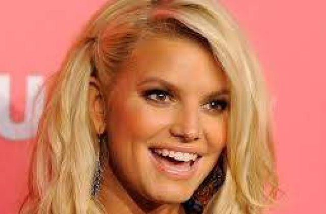 Jessica Simpson confirma ca este gravida cu al doilea bebe