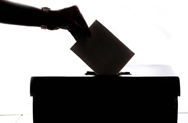 Dan Barna cere amanarea alegerilor locale: "Am fi iresponsabili sa organizam acum alegeri"