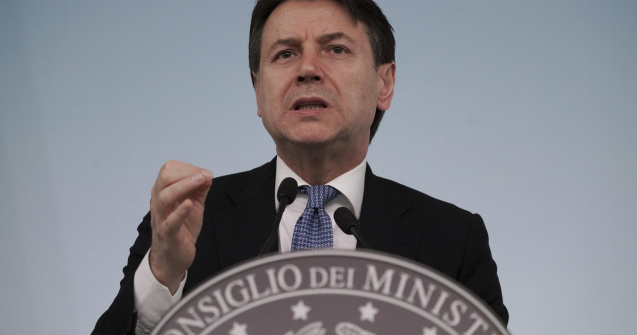 Italia inchide orice activitate de productie care nu este strict necesara