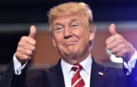 Trump: "Hidroxiclorochina si Azitromicin, luate impreuna, au o sansa reala"