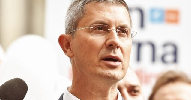 Dan Barna: "Primul pas ar fi amanarea alegerilor pentru toamna"