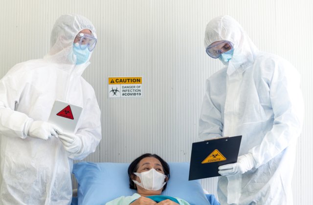 Scandal starnit de mutarea bolnavilor de COVID-19: "De ce mutati bolnavii? De ce faceti sedinte pe ascuns?"