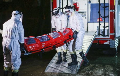 Coronavirus in Spania: Militarii au gasit persoane decedate in locuintele pe care le verificau