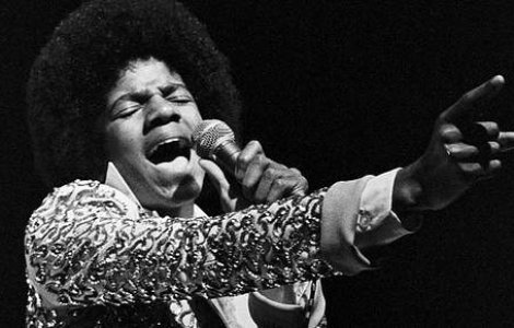 Imagini inedite cu Michael Jackson, in filme documentare post-mortem