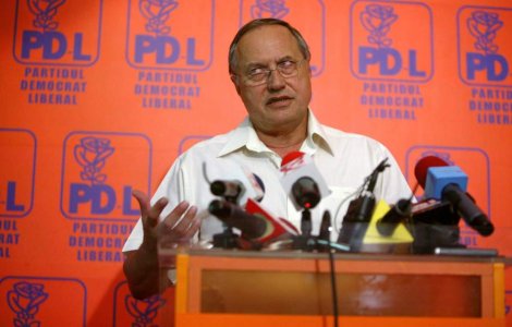 Toader (PDL): De vina pentru blocajele in descentralizare e PSD