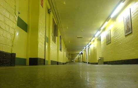 Clientii Sabyc, membri ai unei comunitati ultrareligioase din Israel