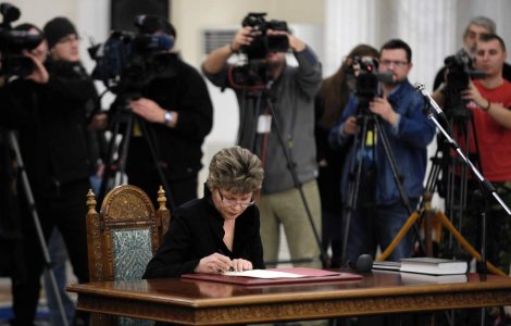 Pivniceru a transmis presedintelui propunerile pentru functiile de procuror general si sef al DNA