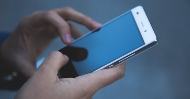 Psihologii pun la dispoziție o linie telefonică pentru persoanele din carantină