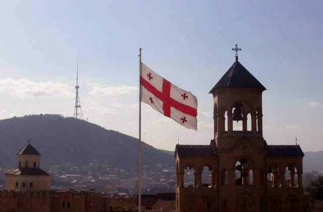 Romania inarmeaza Georgia?