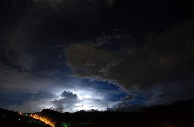 Taifun in China. 20.000 de persoane au fost evacuate