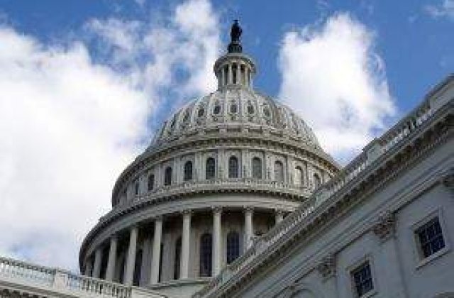 Congresul SUA ar putea lucra in noaptea de Revelion pentru a evita criza fiscala