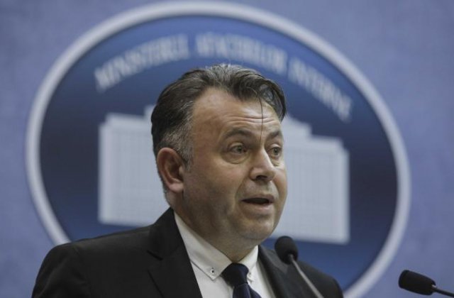 Nelu Tătaru, decizie în cazul scenriului cu peste 2.000 de infectari: ”Medicii cu simpome ușoare vor îngriji bolnavii cu COVID-19”