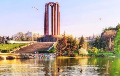 COVID-19: Toate parcurile din București - închise