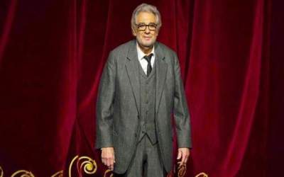 Placido Domingo, internat în...