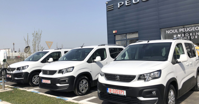 Trust Motors oferă trei autovehicule Peugeot Institutului Matei Balș
