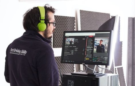 Ford România lansează un program online de conducere preventivă pentru elevi