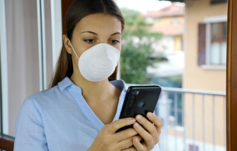 Și-a luat adio de la mama sa, infectată cu COVID-19, printr-un apel video