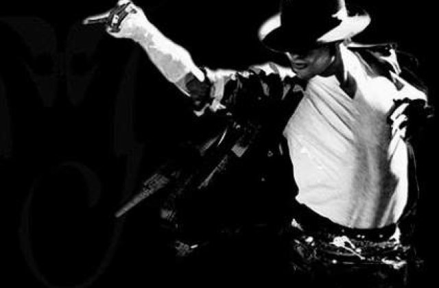 Ultimele ore din viata lui M. Jackson: A citit Biblia si a ascultat Gipsy Kings