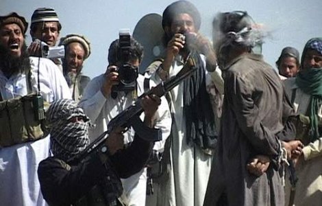 Liderul talibanilor pakistanezi, eliminat in timp ce i se facea masaj