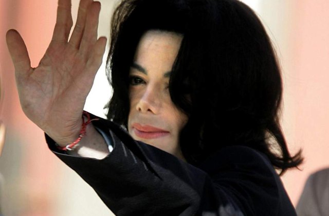 Rezultatele autopsiei lui Michael Jackson raman secrete