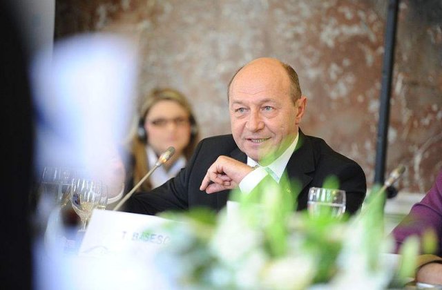 Basescu, din nou in vacanta. Presedintele petrece la Predal