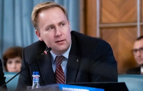 Victor Costache a plecat de la Guvern și s-a întors... la Guvern