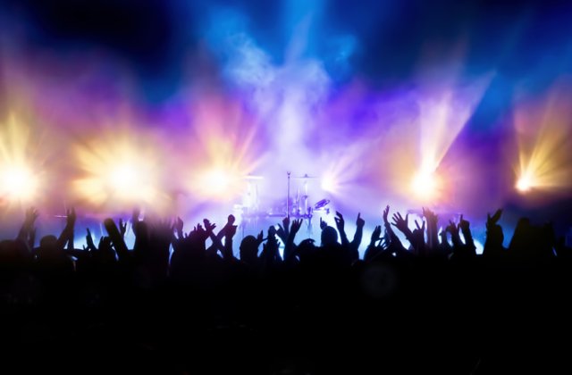 Urban Events și ALY Media susțin Asociația Zetta cu un show muzical online în scop caritabil