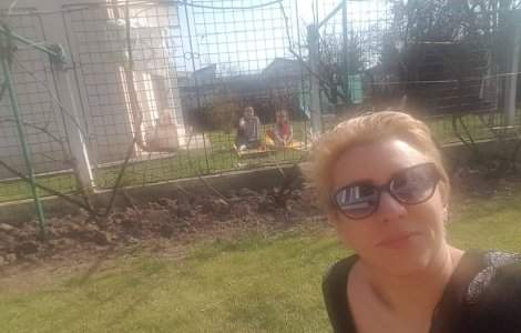 Iubire la distanță - Medicii, separați de copiii lor din cauza COVID-19