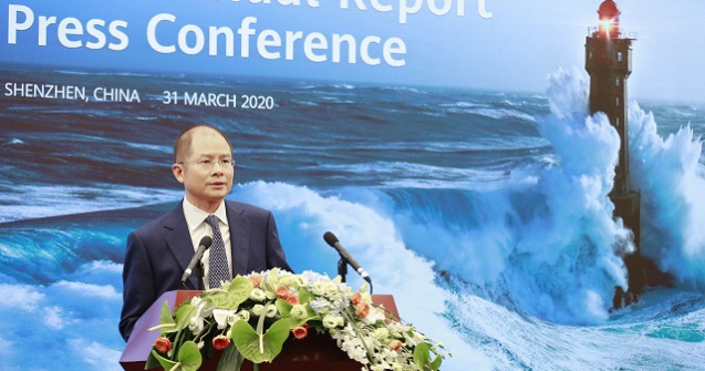 Pusă la colț de americani, compania Huawei a continuat să crească și în 2019