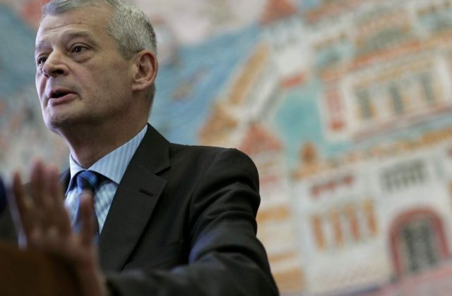 Oprescu, direct in turul 2, daca il sustine PSD