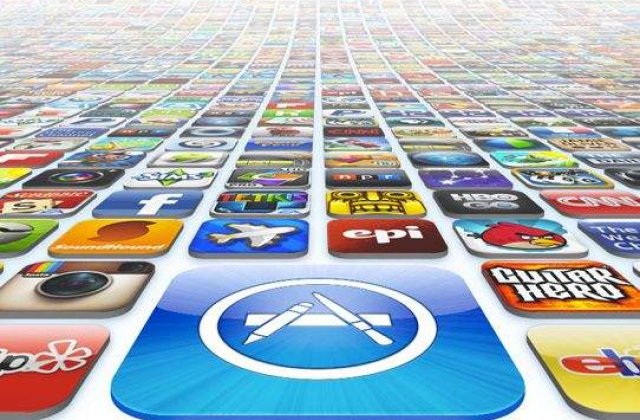 Numarul descarcarilor de aplicatii din App Store a depasit 40 de miliarde