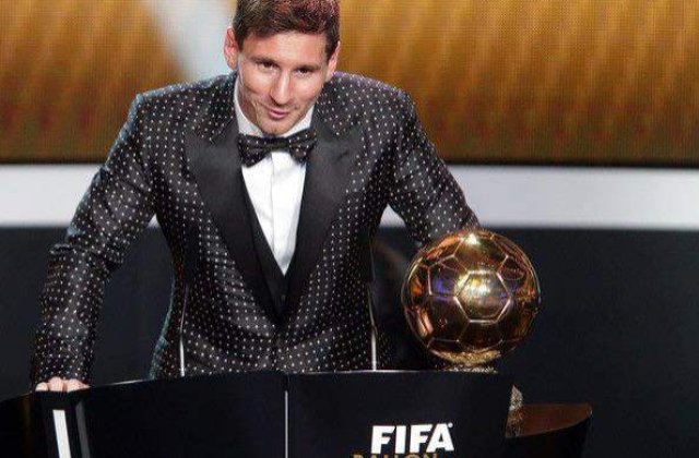 Lionel Messi, primul jucator din istorie care castiga de patru ori Balonul de Aur