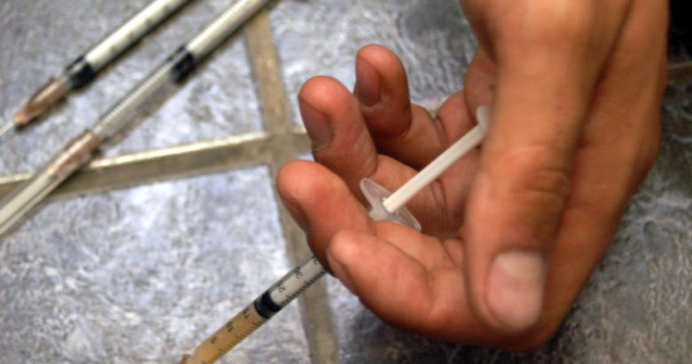 Traficant de droguri, arestat. Ce scrisese pe adeverința pe proprie răspundere