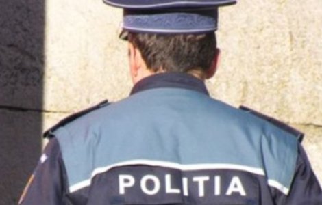 Polițist acuzat de o tânără că i-a cerut favoruri sexuale. Care este motivul