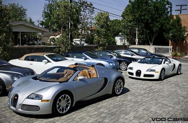 Doi bucuresteni, cercetati pentru furtul a 300 de masini de lux