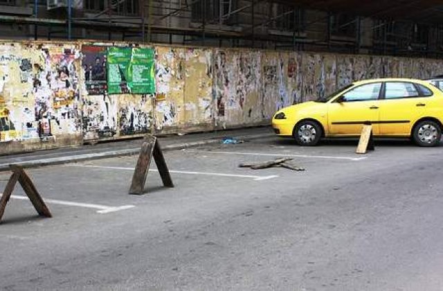 Edilii Capitalei desfiinteaza &#39;piedicile&#39; de ocupare a locurilor de parcare