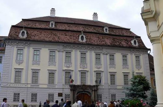 Brukenthal: Doua imagini &#39;secrete&#39;, descoperite sub un strat de pictura pe doua tablouri