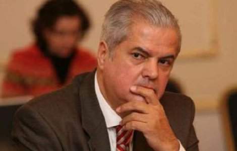  Update  Comisia de la Jilava a dat aviz pozitiv pentru ELIBERAREA lui Adrian Nastase