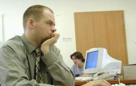 Guvernul, la regim: Se elimina surplusul de secretari de stat din cabinete