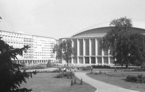 Guvernul a elaborat un proiect pentru desfiintarea Salii Palatului