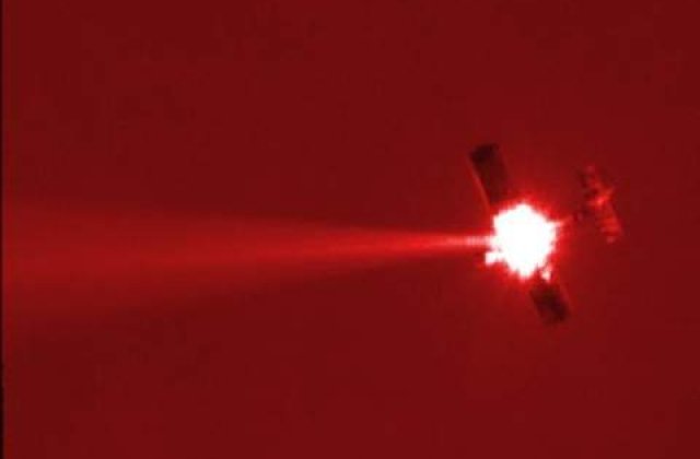 Germania a testat un sistem laser care poate distruge avioane