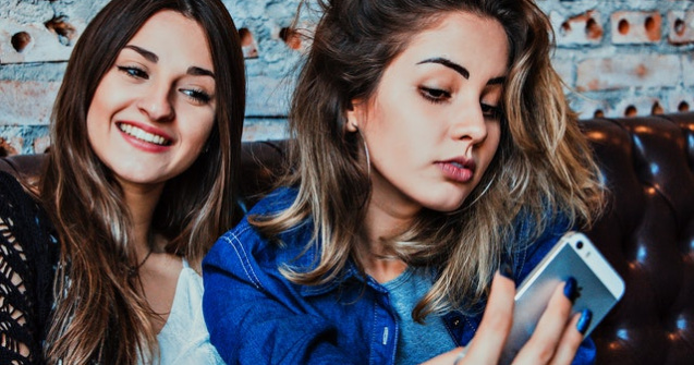 5 aplicații pentru poze pe care trebuie să le ai în telefon - iOS & Android