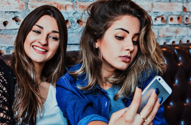 5 aplicații pentru poze pe care trebuie să le ai &icirc;n telefon - iOS & Android